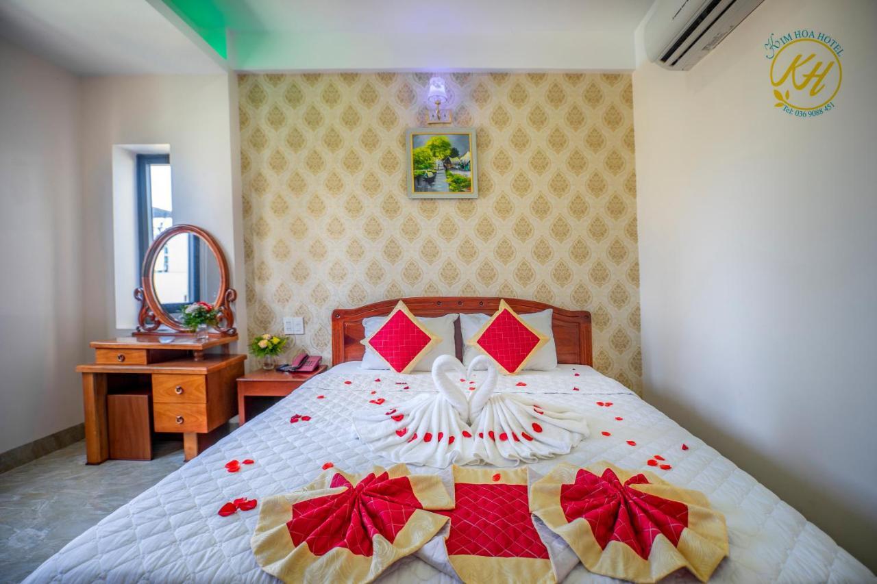 Kim Hoa Hotel Куинён Экстерьер фото