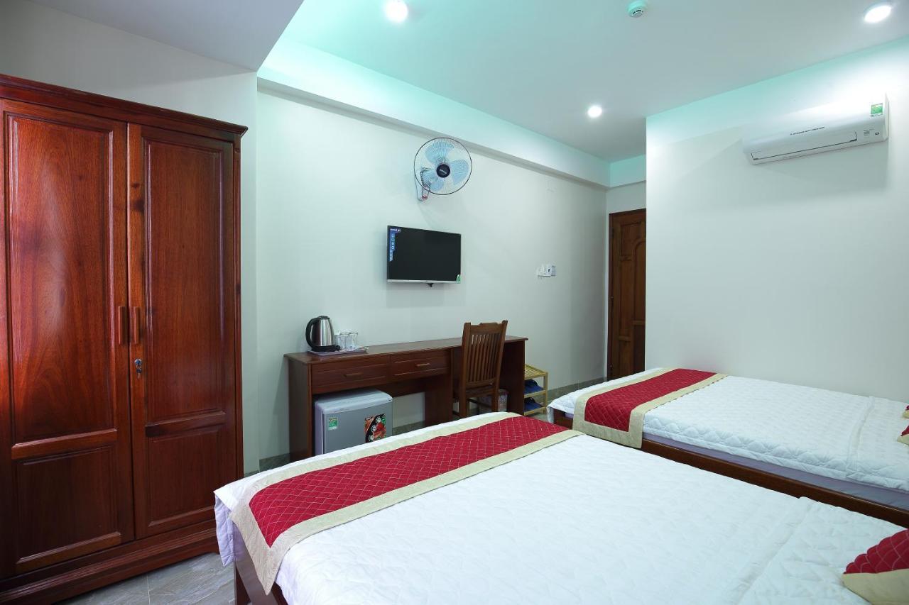 Kim Hoa Hotel Куинён Экстерьер фото