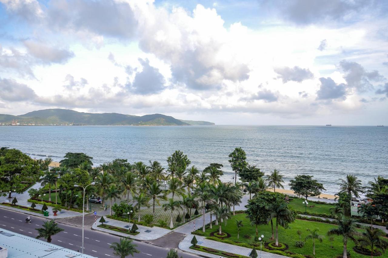 Kim Hoa Hotel Куинён Экстерьер фото